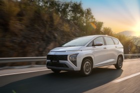 Hyundai Stargazer - Đẳng cấp và sang trọng cho những chuyến du lịch đêm dưới bầu trời sao